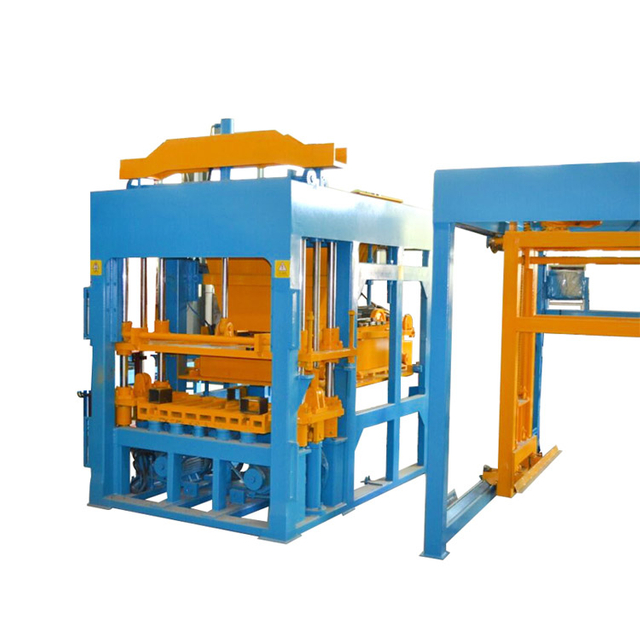 QT6-15 Color Interlocking Paver Production Line 